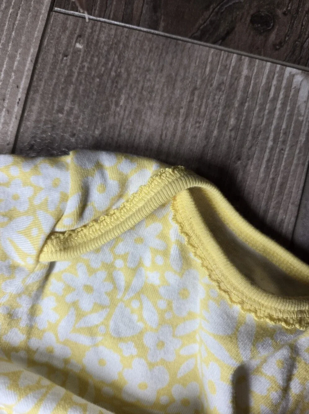 Wonder Nation Yellow Floral Long-Sleeve Baby Girl One-Piece Bodysuit Size 0-3m